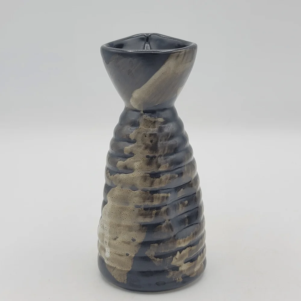 Black & Bronze Japanese Style Sake Set – Tokkuri & Ochoko Cups, 3 Pc Set Vintage